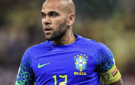 Dani Alves tạo cột mốc ấn tượng tại World Cup