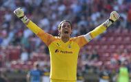 Yann Sommer 'quay xe' với Man Utd