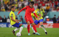 Trung vệ 38 tuổi gây choáng tại World Cup