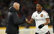 Anthony Martial đã làm gì để đánh bại Cristiano Ronaldo?