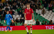 Ten Hag sắp 'debut' cầu thủ mới toanh cho đội một Man Utd?