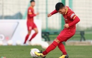 Quang Hải tập buổi đầu tiên với tuyển Việt Nam
