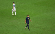 Pháp thua nhưng Mbappe thoát khỏi cái bóng Messi