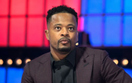 Patrice Evra chỉ rõ điểm yếu chí tử của Arsenal