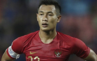 Cầu thủ Indonesia sút ra ngoài từ khoảng cách 1 m