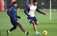 Arsenal tập luyện hừng hực khí thế, sao đa năng tái xuất