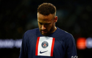 Neymar bỏ về giống Ronaldo
