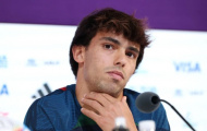 Paul Merson gửi lời cảnh báo nhóm CLB Premier League về Joao Felix