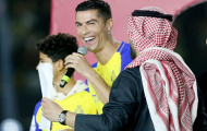 Ronaldo nhầm tai hại, gọi Saudi Arabia là… Nam Phi ở ra mắt Al-Nassr