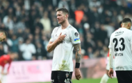 HLV Besiktas phá vỡ im lặng về thương vụ Wout Weghorst của M.U