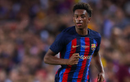 Arsenal liên hệ người đại diện của sao mai Barca