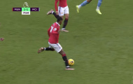 Vết gợn trong trận Man Utd 2-1 Man City