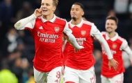 Arsenal đứng trước mùa giải lịch sử