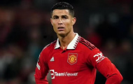 Cantona khuyên Ronaldo học theo Ryan Giggs