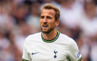 Harry Kane đang như rồng vùng vẫy trong ao
