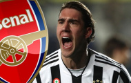 CĐV Arsenal chế nhạo Vlahovic sau khi Juventus bị trừ điểm