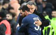 'Messi là ảo thuật gia. Không thể lấy bóng trong chân'