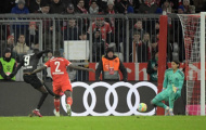 'Hiện tượng' World Cup tỏa sáng, ngôi đầu Bayern lung lay 