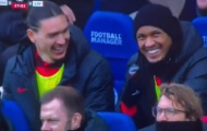 Hành động thiếu tôn trọng của sao trẻ Liverpool với HLV Brighton