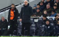 M.C đã tự tay dâng chức vô địch cho Arsenal?