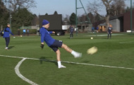 Mudryk gây sửng sốt trên sân tập, khí chất hớp hồn được thể hiện