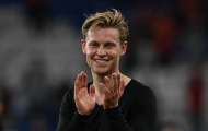Lộ diện cầu thủ Barca thuyết phục De Jong từ chối Manchester United