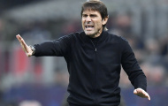 HLV Conte chưa thể về Anh sau trận thua AC Milan