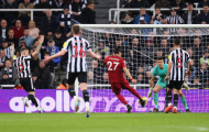 Hạ Newcastle, Liverpool đón cú sốc Nunez