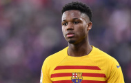 Vừa thua Man United, Barca lại nhận tin không vui