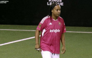 Ronaldinho từ chối chạy sút phạt đền khi đá sân 7