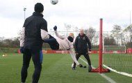 Ten Hag giữ lời hứa; Garnacho phô diễn kỹ thuật trên sân tập M.U