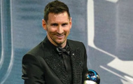 Messi nhắc con đi ngủ sau khi nhận giải FIFA The Best