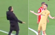 Busquets không nghe chỉ đạo của HLV Xavi