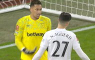 Huyền thoại MU: 'Cầu thủ West Ham cư xử như ở quán cà phê'