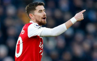 Paul Merson nêu tên bản hợp đồng phi thường của Arsenal
