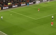 De Gea chơi chân tệ hại