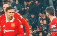 Casemiro lại không hài lòng với Bruno Fernandes