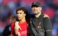 Đến lúc Liverpool làm mới Alexander-Arnold?
