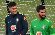 Ederson ngạc nhiên khi sao Liverpool bị loại khỏi tuyển Brazil