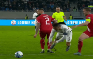 Ronaldo bị chế nhạo bởi pha ăn vạ trước Luxembourg