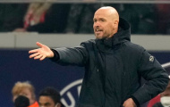 'Ten Hag đang ghen tị với Arsenal khi M.U bị bỏ xa hàng dặm'