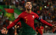 Người hâm mộ vây kín Ronaldo tại Madrid