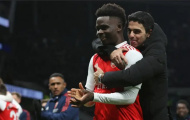 Arteta cảnh báo Saka