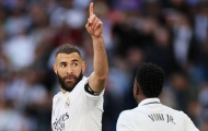 Benzema lập hat-trick trong 7 phút