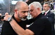 Mourinho bảo vệ HLV đối thủ