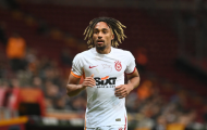 Sacha Boey gọi, Arsenal trả lời