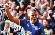 Newcastle đẩy Man United xuống thứ 4