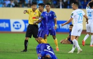 Trọng tài Trương Hồng Vũ không thổi oan penalty cho Khánh Hòa