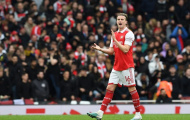 Ngôi sao Arsenal thất sủng bừng sáng, huyền thoại khoái chí
