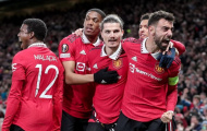 Man Utd có 2 cầu thủ thay Bruno Fernandes